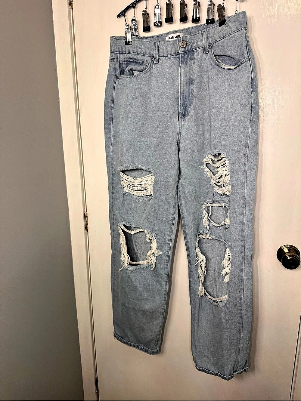 Rag & Bone Baggy Jean Distressed Jeans in Blue Waist 31